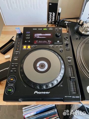 Pioneer CDJ-900 Pioneer CDJ-900