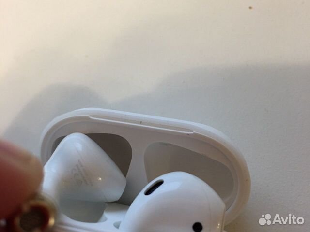 AirPods 2 Wireless Case (Оригинал) AirPods 2 Wireless Case (Оригинал)