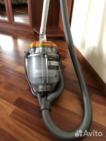 Пылесос Dyson DC19