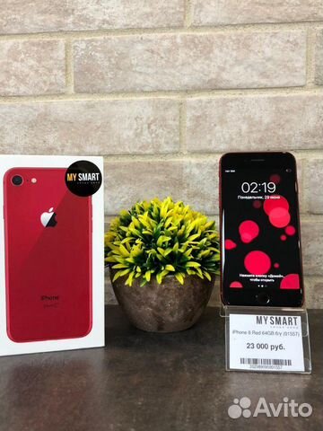 iPhone 8 Red 64Gb отличный