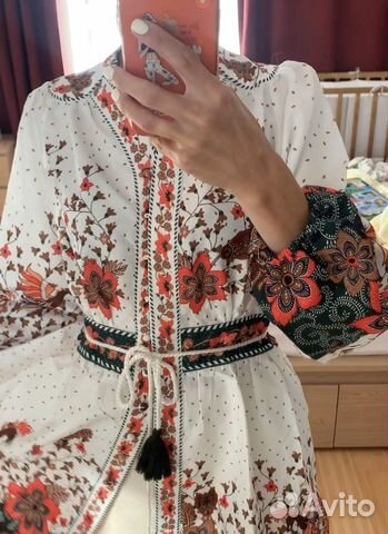 Великолепное платье в современном стиле