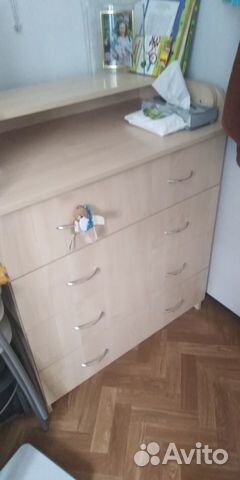 Кроватка и комод