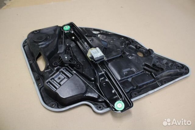 Стеклоподъемник задний правый Mercedes GLC-klasse