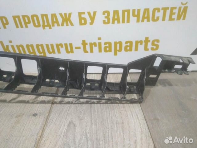 Кронштейн заднего бампера правый бу Skoda Octavia