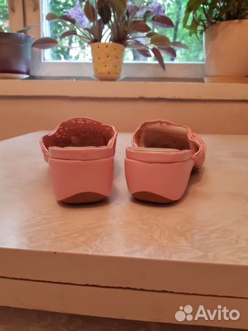 Шлепанцы Шлепанцы