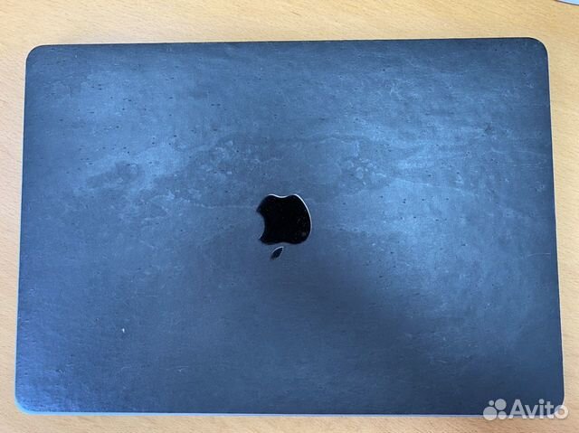 Продам MacBook Pro 13” 2016 Продам MacBook Pro 13” 2016