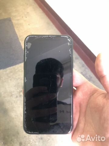 Телефон iPhone xr 64g Телефон iPhone xr 64g