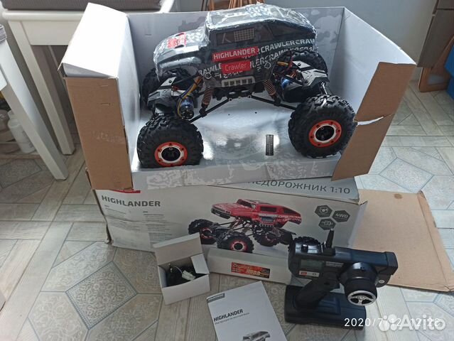 Машина радио highlander off-road Машина радио highlander off-road