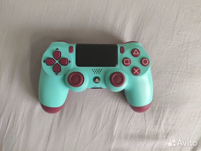Sony DualShock 4 Sony DualShock 4