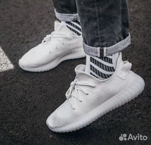 Adidas Yeezy Boost 350 V2 Белые Изи Adidas Yeezy Boost 350 V2 Белые Изи