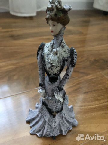 Статуэтка (Франция)