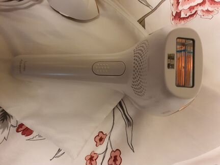 Фотоэпилятор Philips SC1997 Lumea Advanced