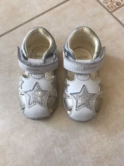 Детские босоножки Geox