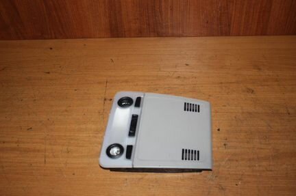 Плафон освещения 6936148 Bmw 3-Series E90 N46B20