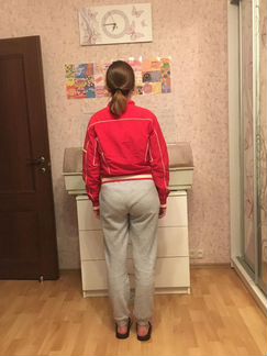 Спортивная ветровка красная Exhibit 42-44 рр