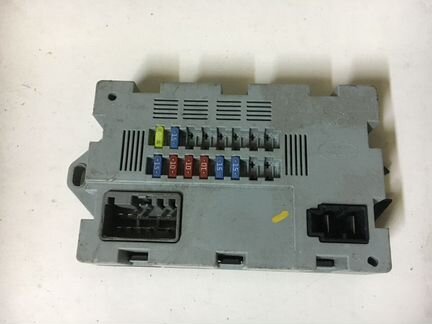 Блок предохранителей Land Rover Range cpla14Q073AA