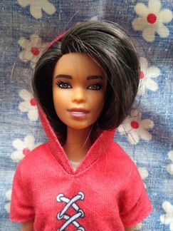 Две куклы Барби