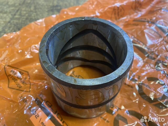 Втулка 111-7609