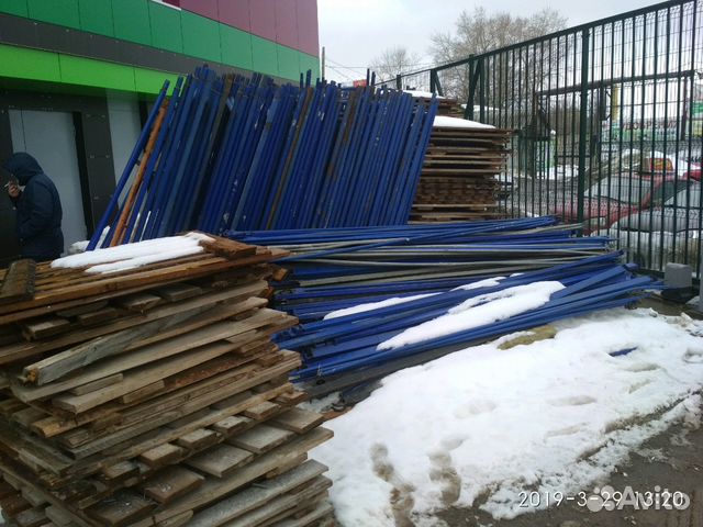 Леса строит фасадные, бытовка