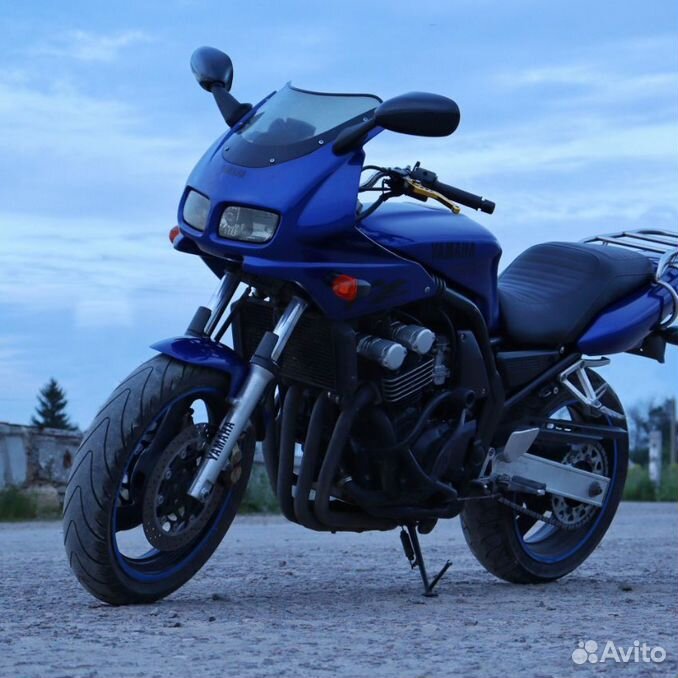 Байкер Yamaha fz1