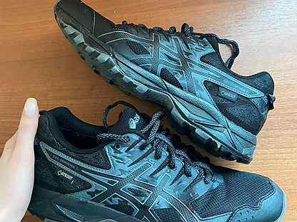 asics in goretex