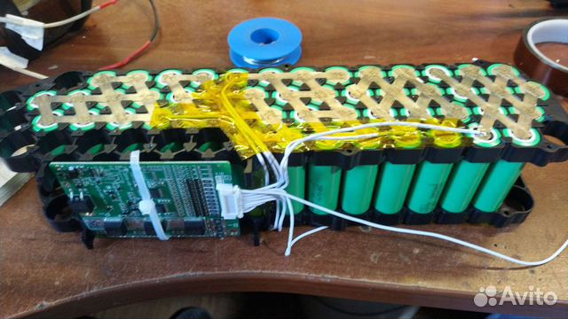 Точечная контактная сварка аккумуляторов