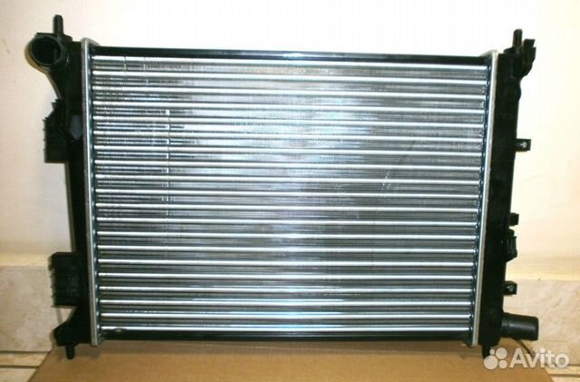 Радиатор охлаждения Хендай Солярис новый