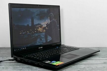 Игровой ноутбук DNS i7 3630 8GB GT 645M 17.3