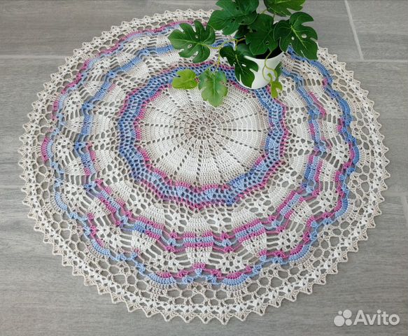 Салфетка крючком ручной работы