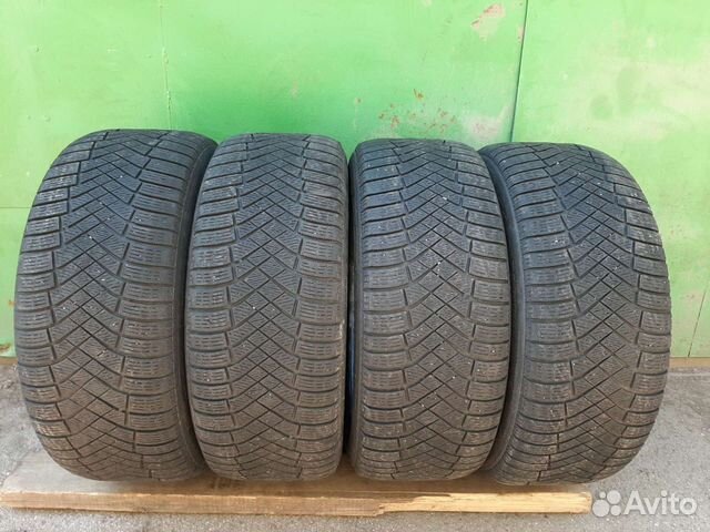 Pirelli Ice Zero FR 255/55 R18