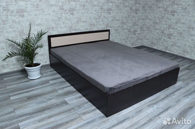 Кровать с матрасом 200х200 Лиана
