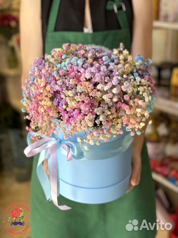 Яркий букет цветов из сборных цветов