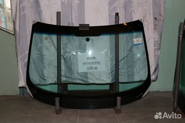 Лобовое стекло Skoda Rapid I