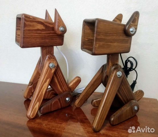 Светильник настольный