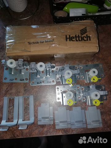 Мебельная фурнитура ролики для шкафа купе