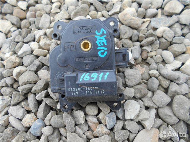 Сервопривод заслонок печки Toyota Altezza SXE10