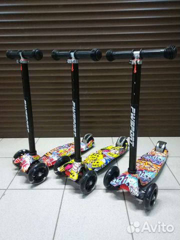 Самокат детский трехколесный новый