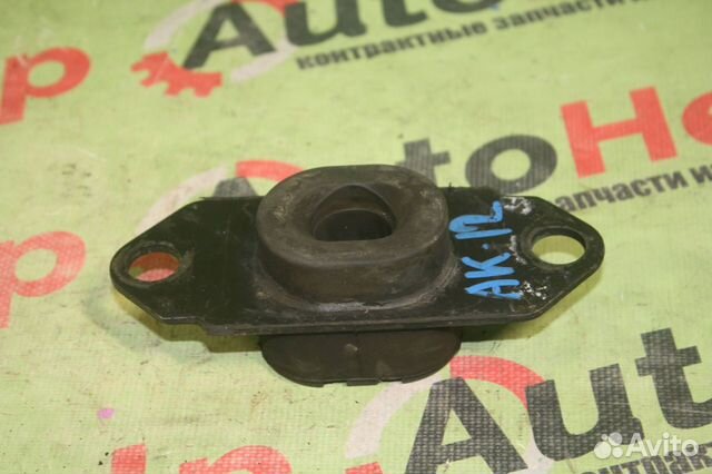 Подушка двигателя nissan march AK12 CR12-DE левая