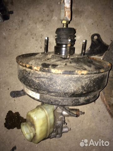 Вакуумный усилитель тормозов Nissan Altima L30