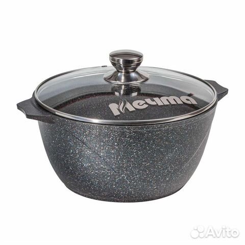 Кастрюля с антипригарным покрытием