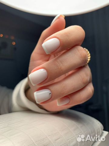 Маникюр наращивание ногтей педикюр