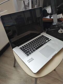 Macbook pro 15 2011 i7 16gb