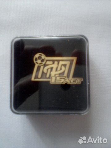 Значки и брелоки. Футбол, хоккей