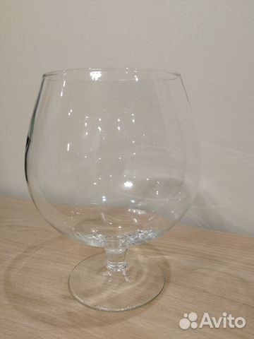 Ваза стеклянная на ножке