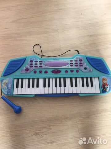 Детский синтезатор с микрофоном