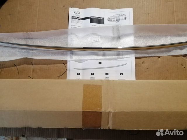 Новая накладка крышки багажника infiniti Q30 /QX30