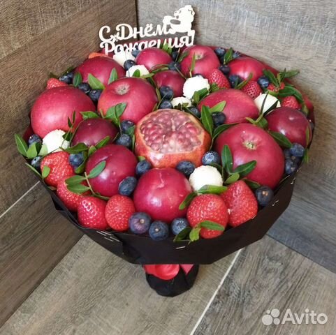 Съедобный букет из фруктов букет