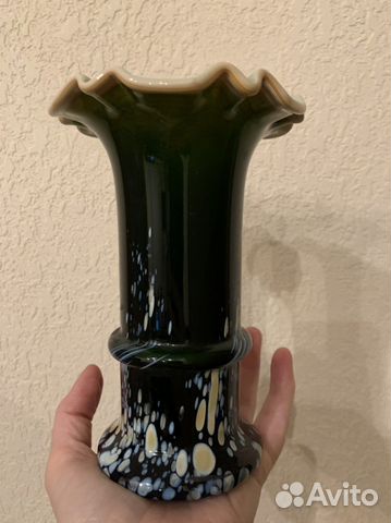 Ваза завод Красный май стекло СССР, лебеди