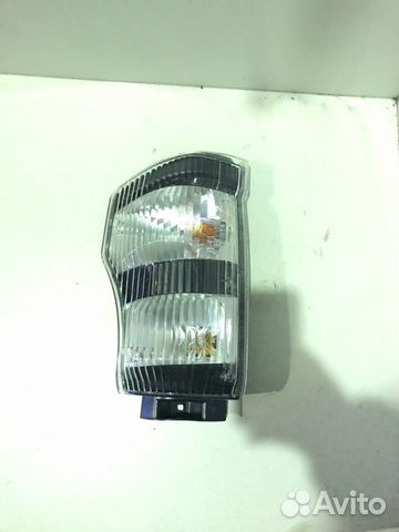 Габарит левый Isuzu Elf 2004-2011
