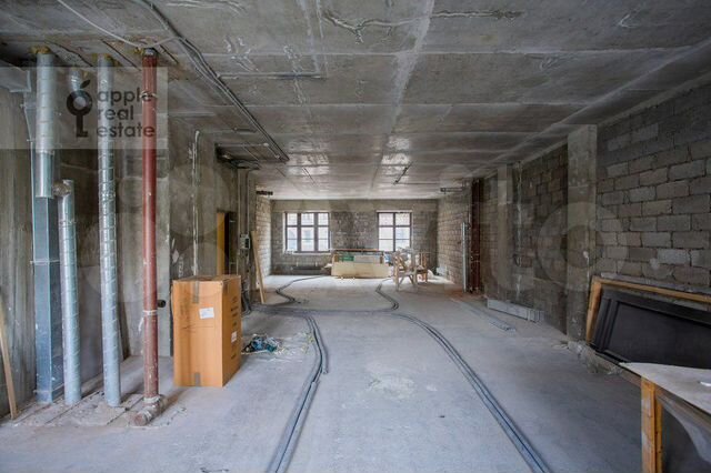 3-к. квартира, 111 м², 3/5 эт.